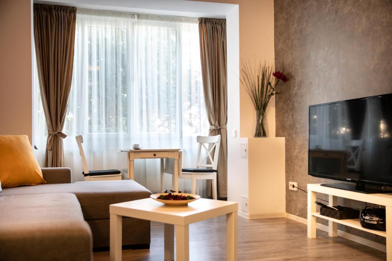 Aquarium Apartment Grivita Bucarest Exterior foto